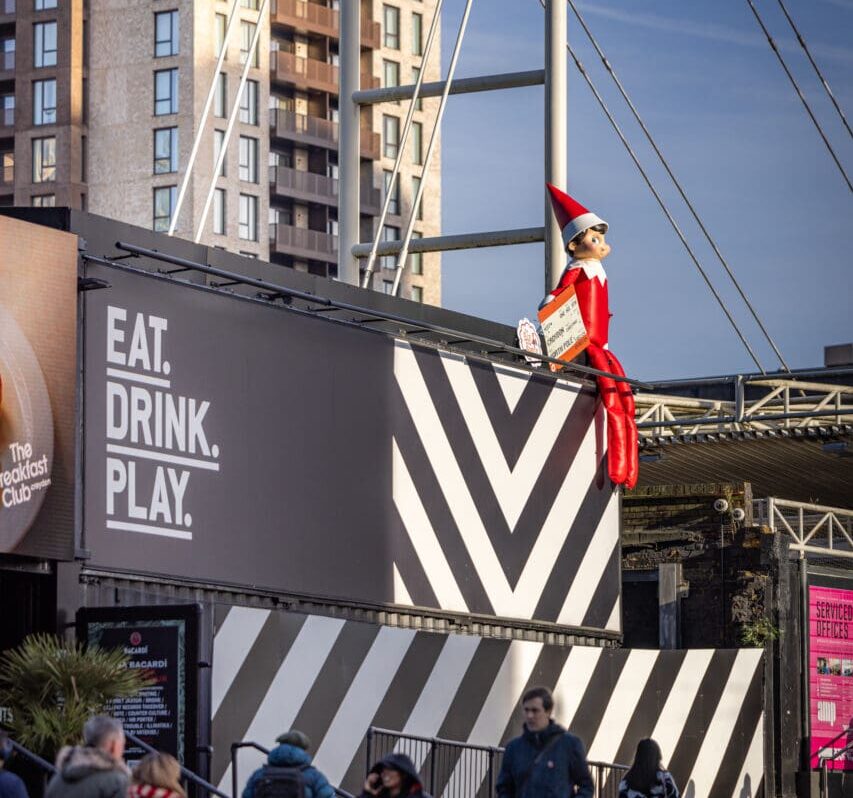 Croydon's newly named giant The Elf on the Shelf® arrives at